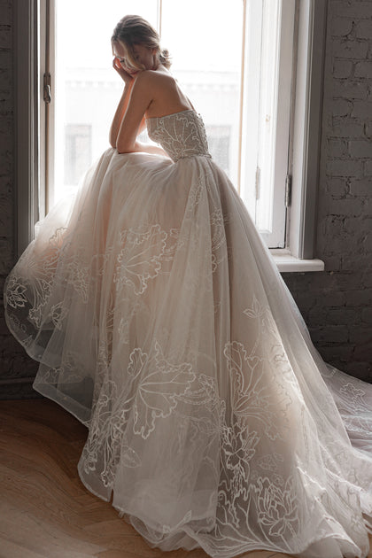 Spring Wedding Dresses u0026 Bridal Gowns 2023 | New Arrivals u0026 Latest Styles |  Designer Online Shop | Olivia Bottega