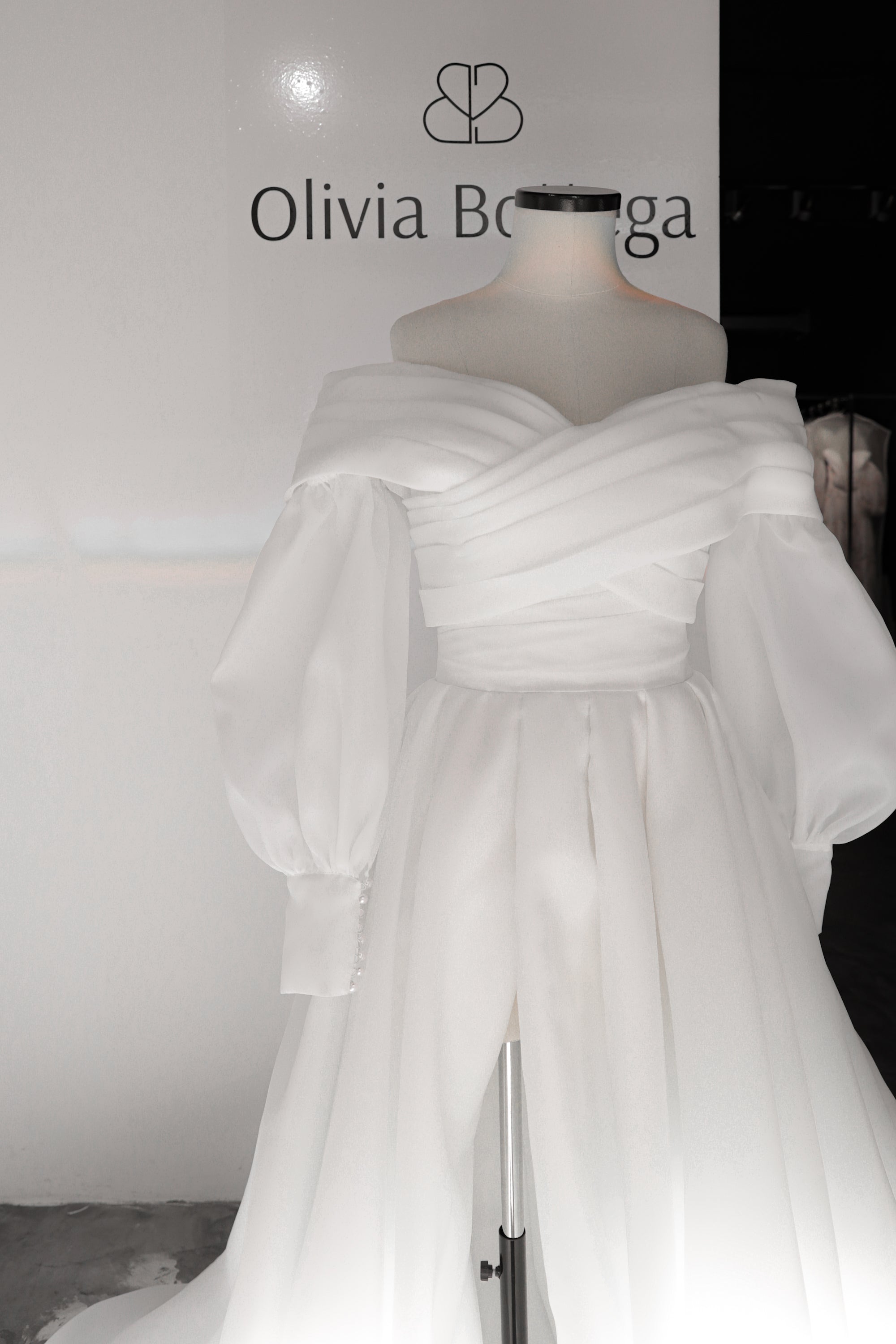 Light ivory Extra Convertible Wedding Dress Audrey (Basic dress +