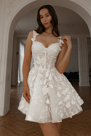 Short Floral Lace Wedding Dress Selkie - Olivia Bottega