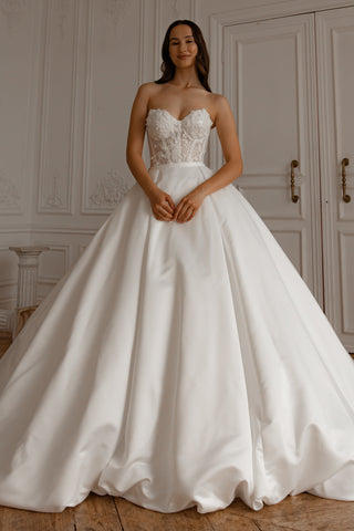 2 in 1 Wedding Dress Selkie with Detachable Skirt Sophia