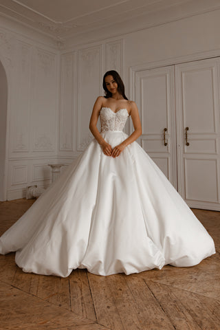 2 in 1 Wedding Dress Selkie with Detachable Skirt Sophia