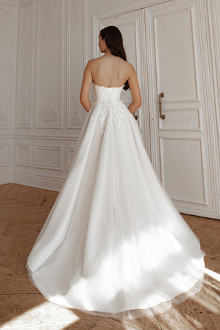 Wedding Dress Lillian with Detachable Train - Olivia Bottega