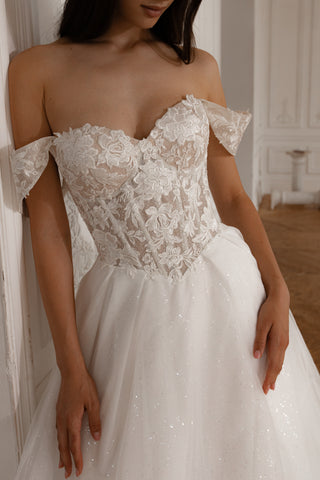 Floral Lace Wedding Dress Kristy with Detachable Cape