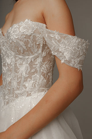 Floral Lace Wedding Dress Kristy with Detachable Cape