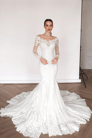 New and used Off the Shoulder Wedding Dresses for sale
