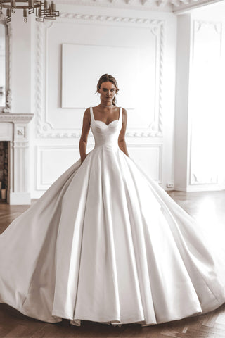 Romantic Wedding Dress,simple Wedding Dress,a-line Wedding Dress,minimalist  Bridal Gown,elegant Style Bridal Dress,puffy Sleeves Bridal Gown -   Canada