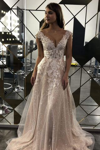Glamorous V-neck Sleeveless Ball Gown Princess Wedding Dress Lace Brid –  Ballbella