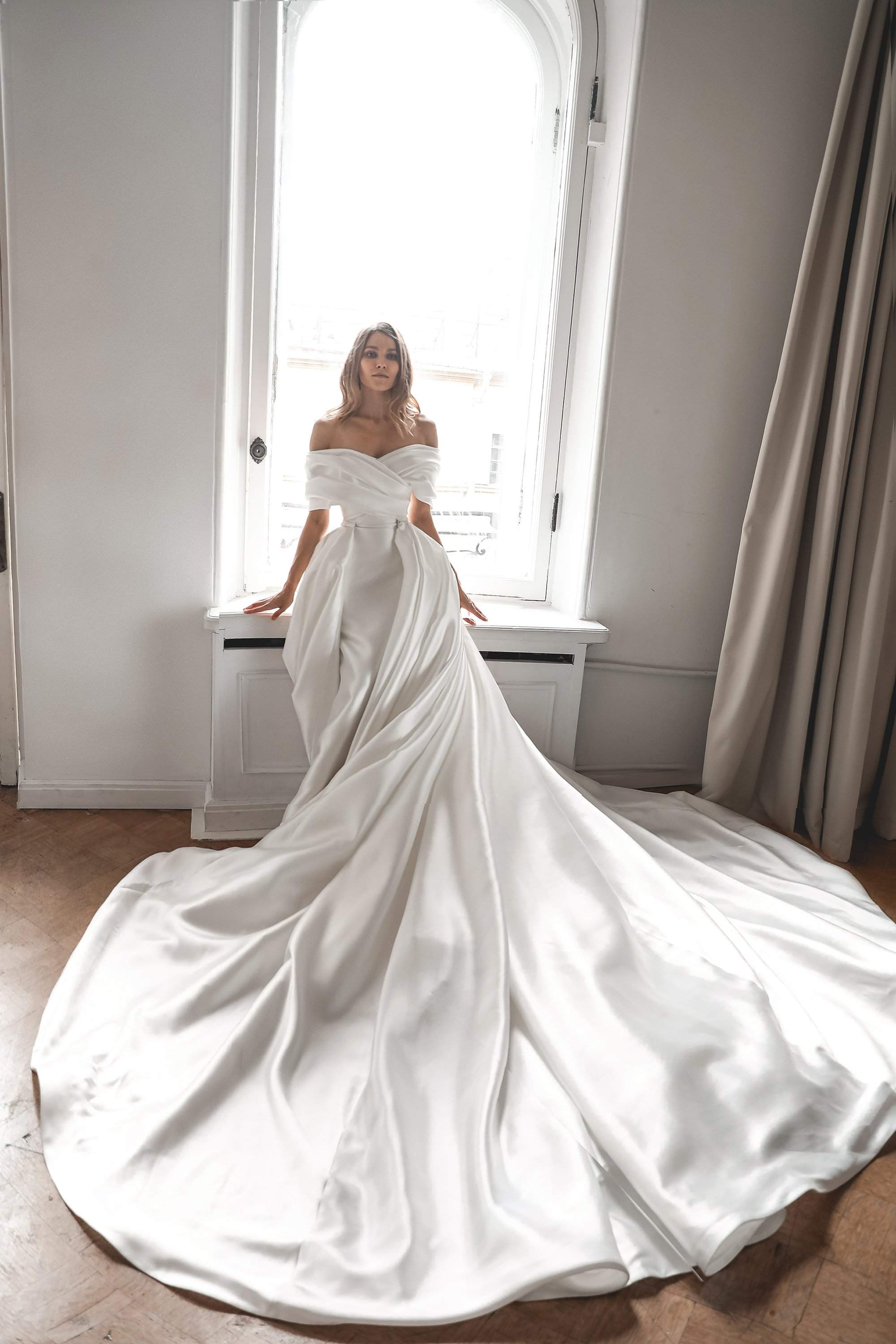 Mikado Wedding Dress Jacqueline With Detachable Train – Olivia Bottega