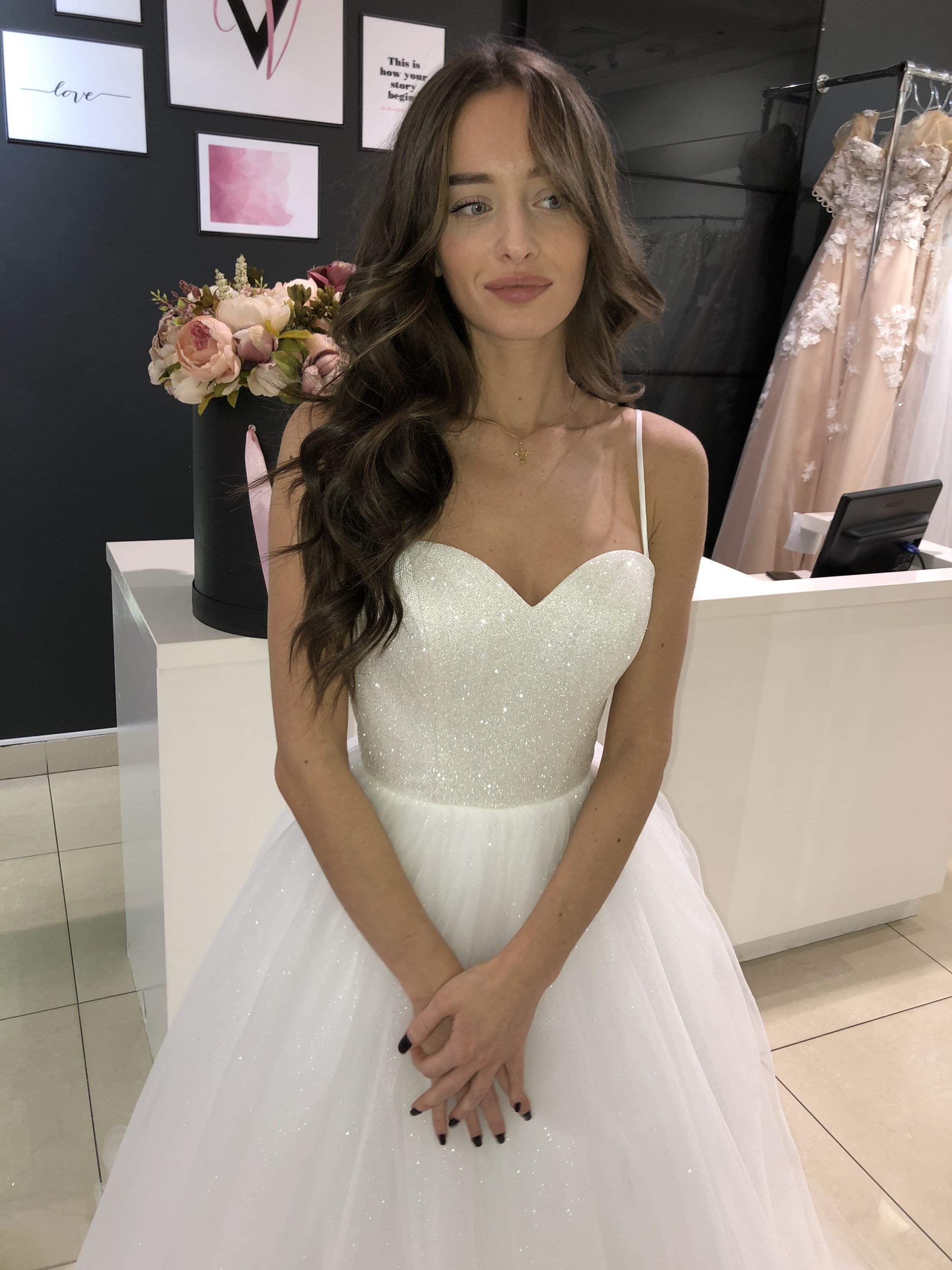 Sweetheart Neckline Wedding Dress Klouzi with spaghetti straps – Olivia  Bottega